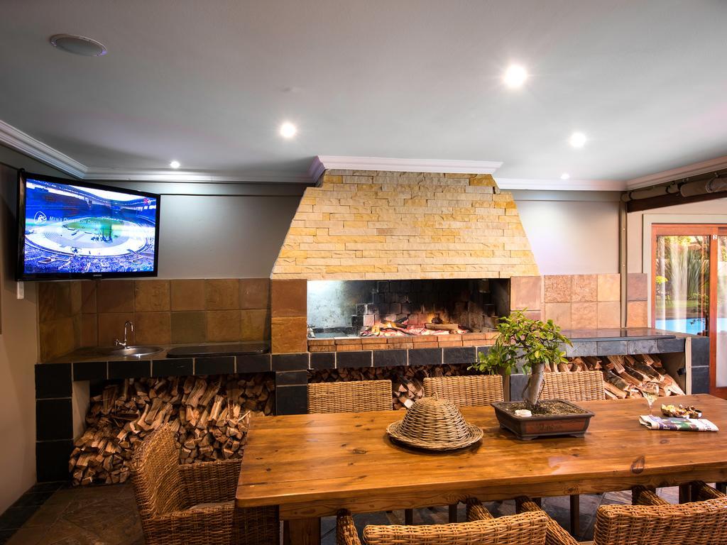 ג'ורג' Lord Caledon Guest House מראה חיצוני תמונה