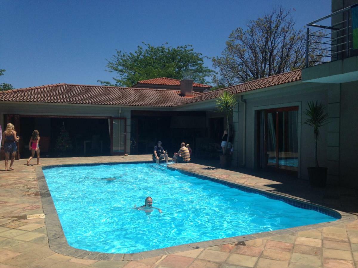 ג'ורג' Lord Caledon Guest House מראה חיצוני תמונה
